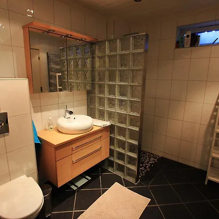 Privat Rom I Rolig Gate Homestay